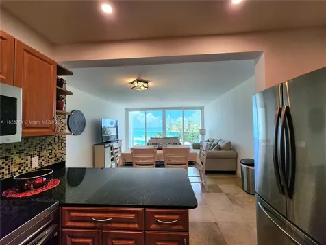 3505 S Ocean Drive Hollywood FL 33019