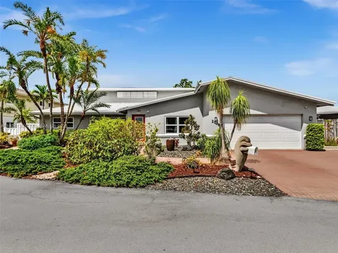 2108 NE 24th Street Wilton Manors FL 33305