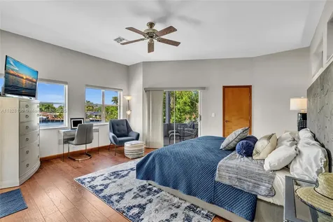 2108 NE 24th Street Wilton Manors FL 33305