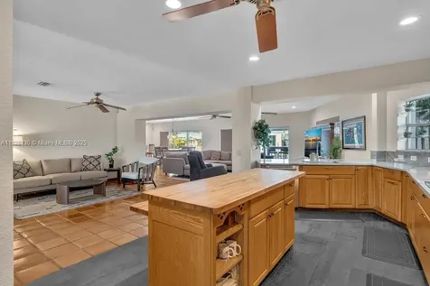 2108 NE 24th Street Wilton Manors FL 33305