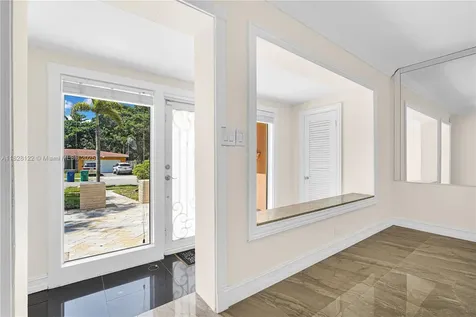 971 NE 153rd Street Miami FL 33162
