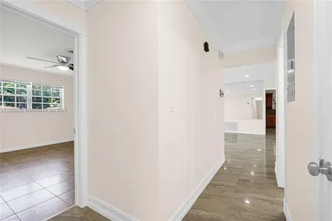 971 NE 153rd Street Miami FL 33162