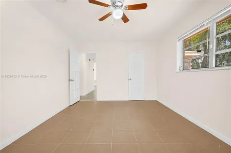971 NE 153rd Street Miami FL 33162