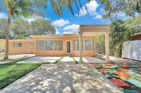971 NE 153rd Street Miami FL 33162