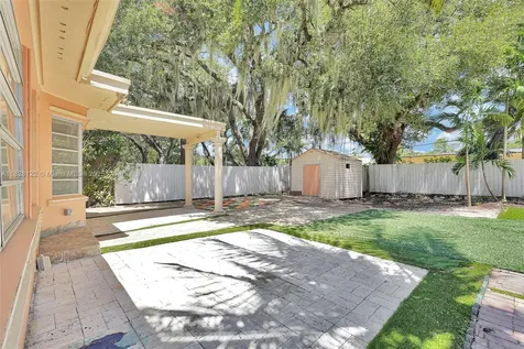 971 NE 153rd Street Miami FL 33162