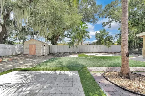 971 NE 153rd Street Miami FL 33162