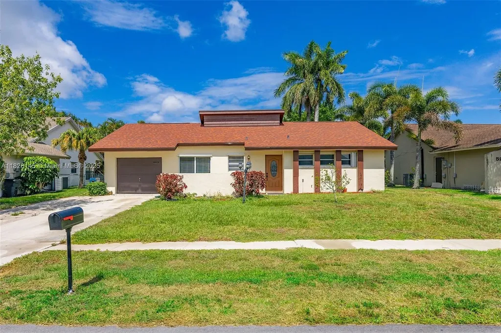 5238 Chelan Cove Lake Worth FL 33467