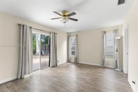 5238 Chelan Cove Lake Worth FL 33467