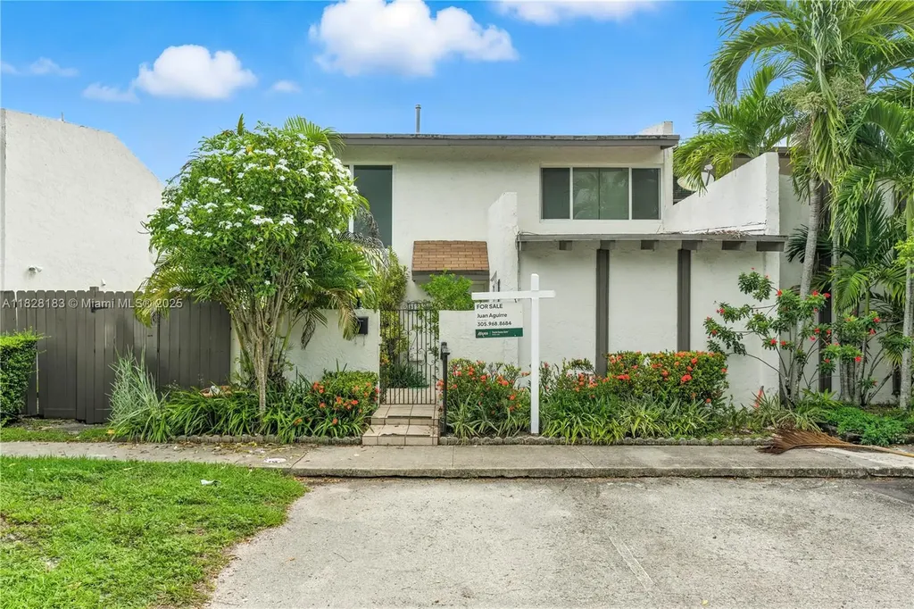11245 SW 65th Street Miami FL 33173