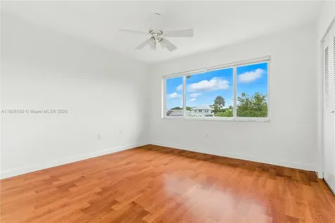 11245 SW 65th Street Miami FL 33173