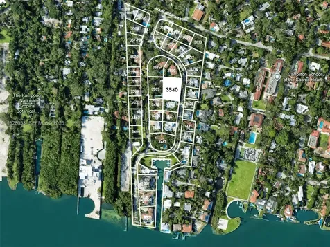 3540 N Moorings Way Miami FL 33133