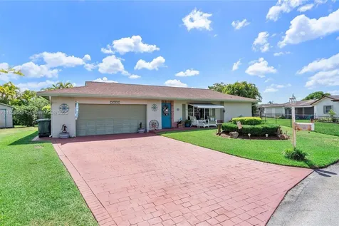 7306 NW 95th Way Tamarac FL 33321