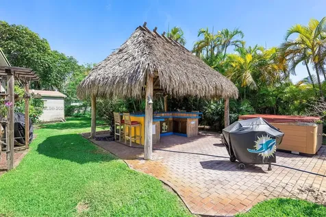 7306 NW 95th Way Tamarac FL 33321