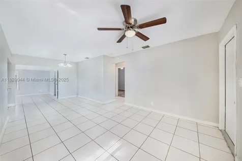 4130 NW 12th Avenue Oakland Park FL 33309