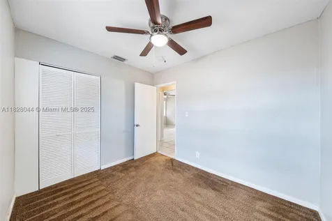 4130 NW 12th Avenue Oakland Park FL 33309