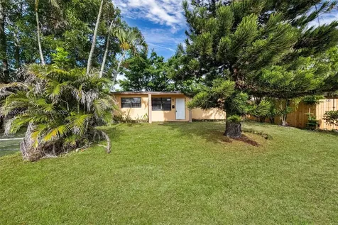 4130 NW 12th Avenue Oakland Park FL 33309