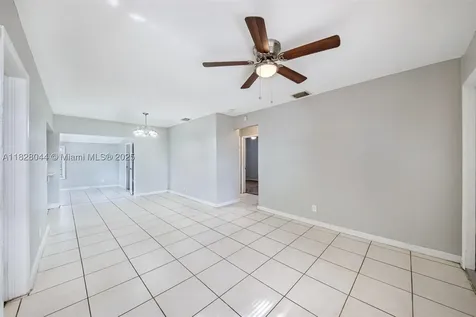 4130 NW 12th Avenue Oakland Park FL 33309