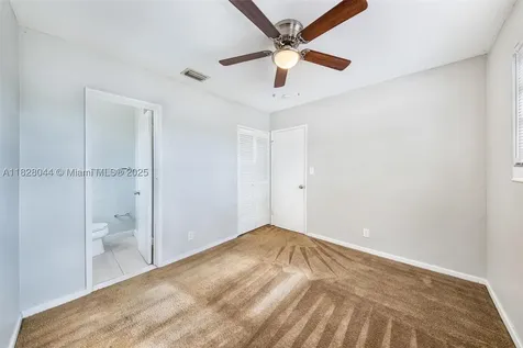 4130 NW 12th Avenue Oakland Park FL 33309
