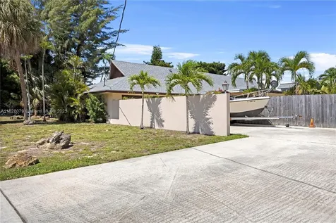 3410 Lake Osborne Drive Lake Worth FL 33461