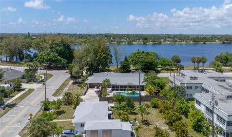 3410 Lake Osborne Drive Lake Worth FL 33461