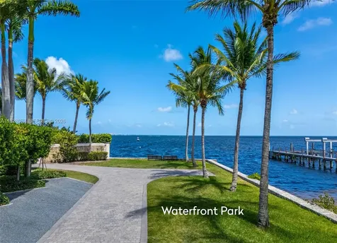 3540 N Moorings Way Miami FL 33133