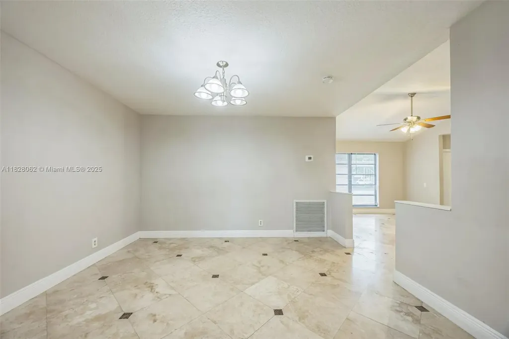 867 Ramblewood Drive Coral Springs FL 33071