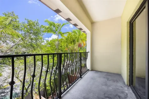 3204 Bird Avenue Coconut Grove FL 33133