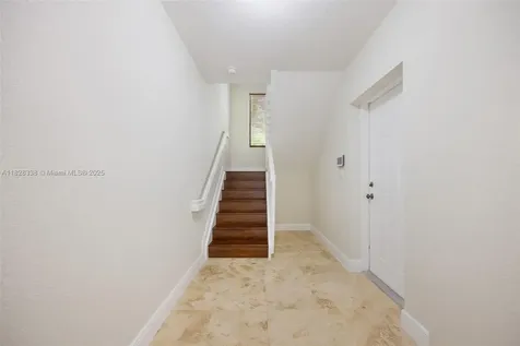 3204 Bird Avenue Coconut Grove FL 33133