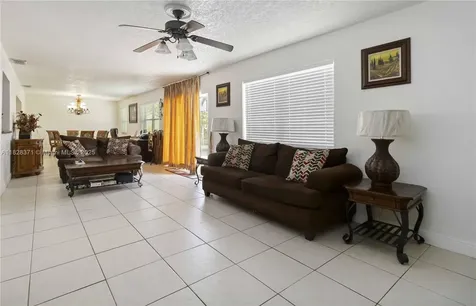 6901 SW 1st Court Pembroke Pines FL 33023