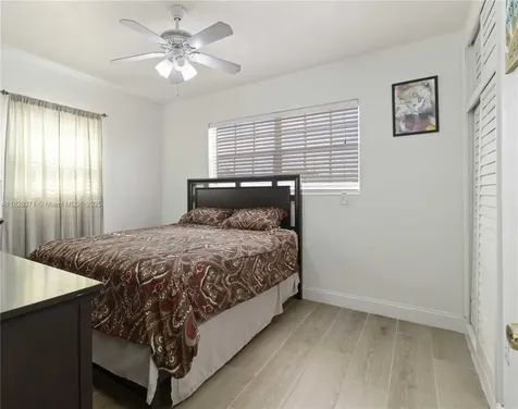 6901 SW 1st Court Pembroke Pines FL 33023