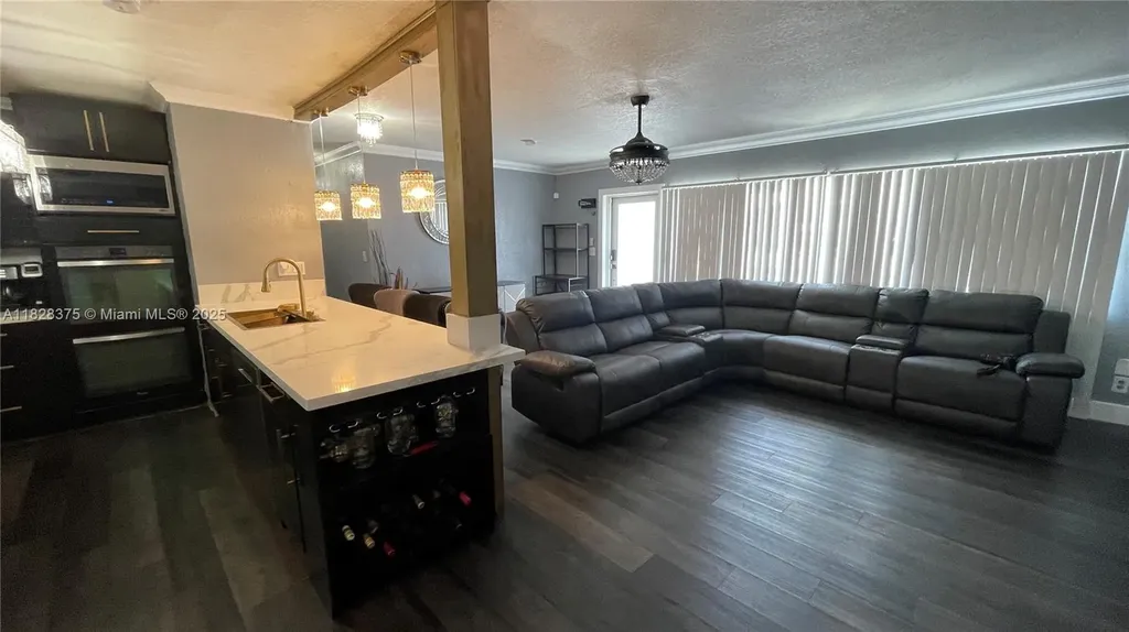 499 W Melrose Circle Fort Lauderdale FL 33312