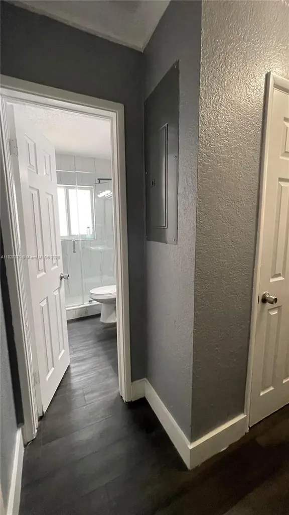 499 W Melrose Circle Fort Lauderdale FL 33312