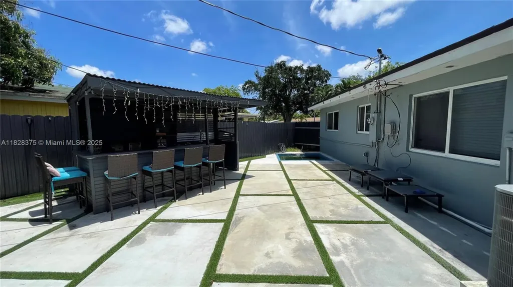 499 W Melrose Circle Fort Lauderdale FL 33312