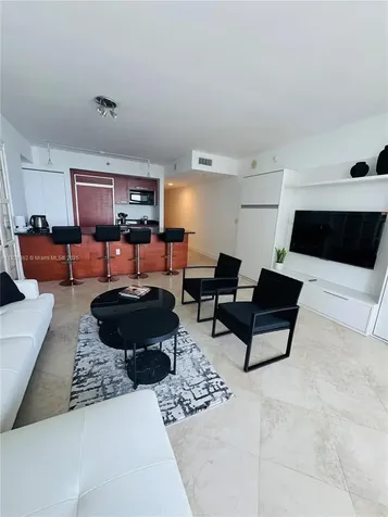 Hallandale Beach FL 33009