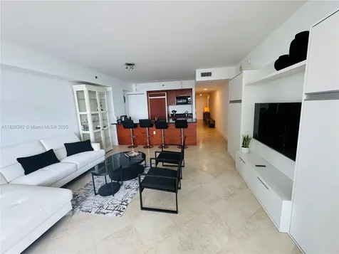 Hallandale Beach FL 33009