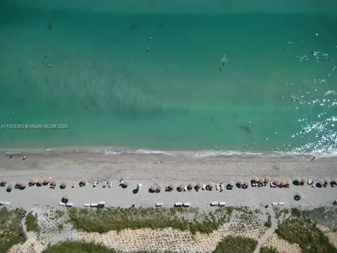 Hallandale Beach FL 33009