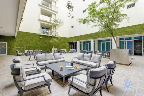 777 N Ocean Drive Hollywood FL 33019