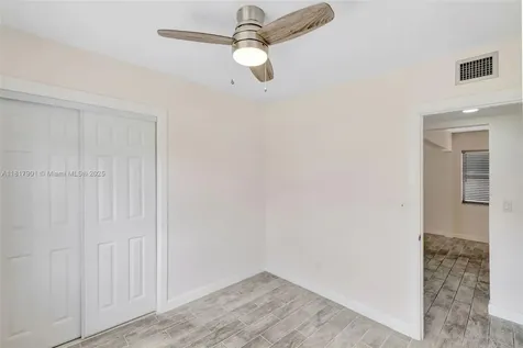 6141 NW 6th Street Miami FL 33126