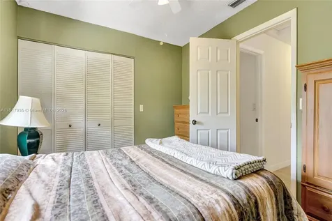 4459 NW 113th Lane Coral Springs FL 33065
