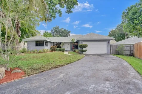 4459 NW 113th Lane Coral Springs FL 33065