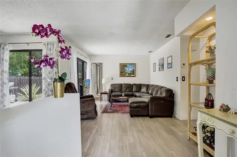 4459 NW 113th Lane Coral Springs FL 33065