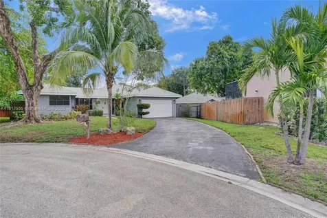 4459 NW 113th Lane Coral Springs FL 33065