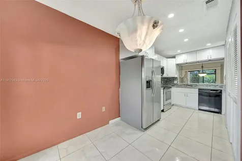 1615 N 14th Terrace Hollywood FL 33020