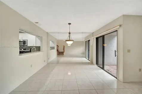 1615 N 14th Terrace Hollywood FL 33020