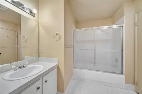 1615 N 14th Terrace Hollywood FL 33020