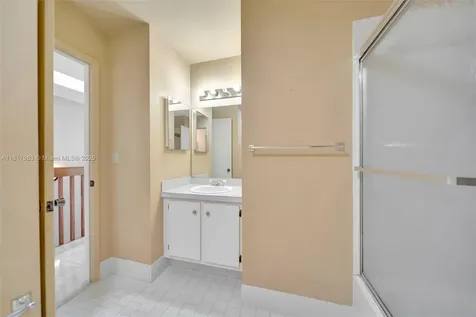 1615 N 14th Terrace Hollywood FL 33020