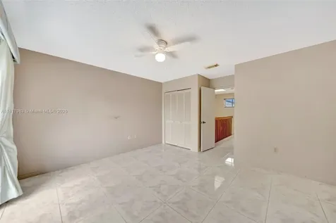 1615 N 14th Terrace Hollywood FL 33020