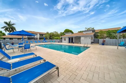 1615 N 14th Terrace Hollywood FL 33020