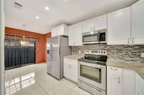 1615 N 14th Terrace Hollywood FL 33020