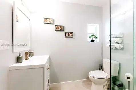1647 NW 29th Avenue Miami FL 33125